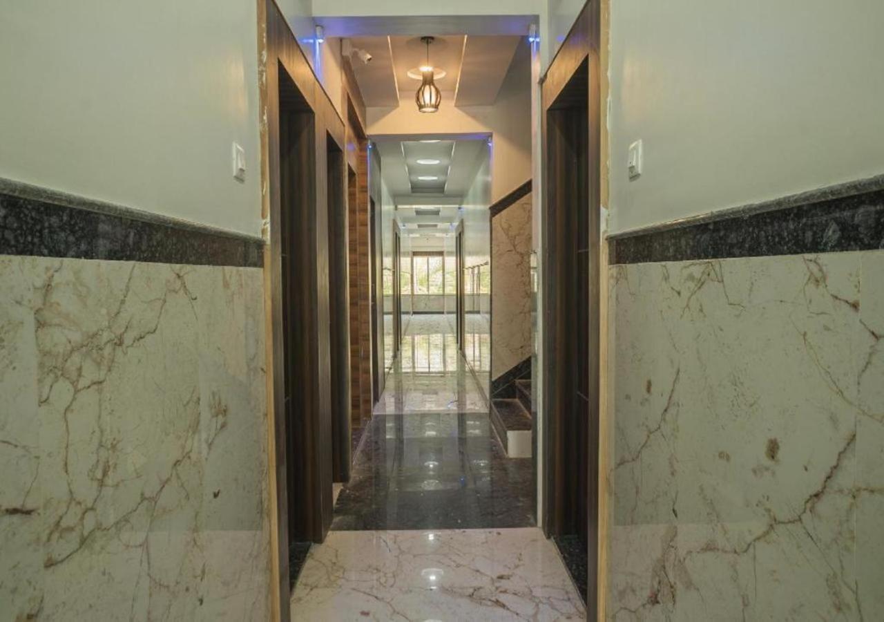 Hotel Sai Sk Palace Ширді Екстер'єр фото